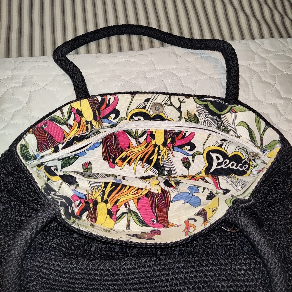 NWOT THE SAK CROCHET TOTE BAG - Picture 2 of 2